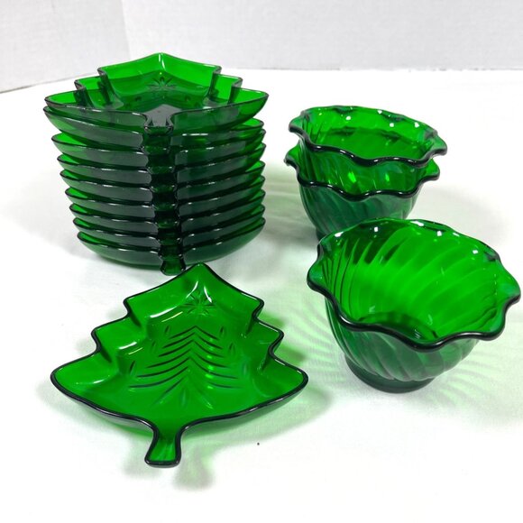 Green Holiday Christmas Tree Snack Candy Nut Dish Bowl Plastic 13 Pc Set Vintage - Picture 1 of 16